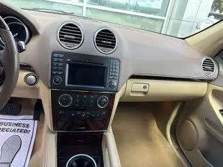 Mercedes-Benz GL-Class 2012 AWD GL 450 4MATIC 4dr SUV