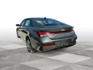 Hyundai ELANTRA 2025 SE 4dr Sedan