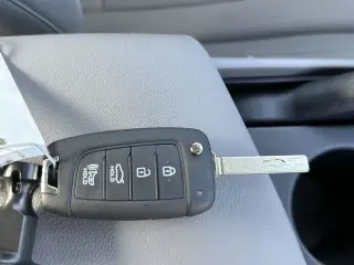 Hyundai ELANTRA 2025 SE 4dr Sedan