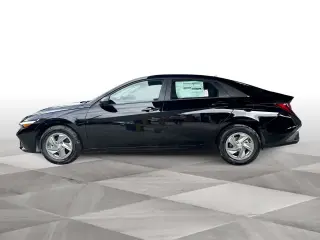 Hyundai ELANTRA 2026 SE 4dr Sedan
