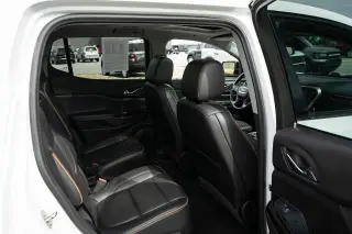 GMC Acadia 2022 4x4 AT4 4dr SUV