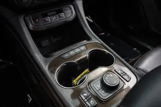 GMC Acadia 2022 4x4 AT4 4dr SUV