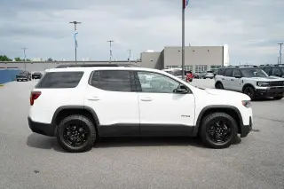 GMC Acadia 2022 4x4 AT4 4dr SUV