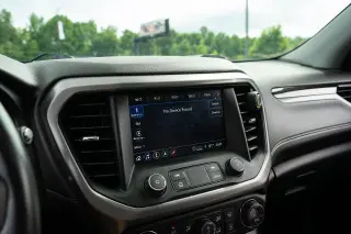 GMC Acadia 2022 4x4 AT4 4dr SUV