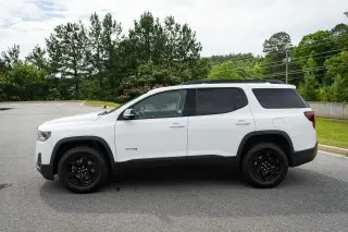 GMC Acadia 2022 4x4 AT4 4dr SUV