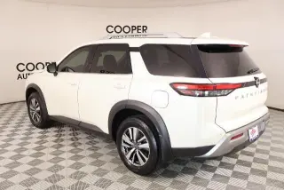 Nissan Pathfinder 2024 SL 4dr SUV