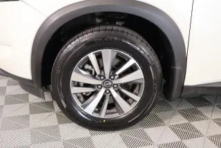 Nissan Pathfinder 2024 SL 4dr SUV