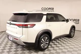 Nissan Pathfinder 2024 SL 4dr SUV