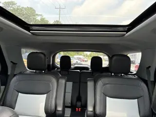 Ford Explorer 2022 AWD XLT 4dr SUV