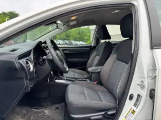 Toyota Corolla 2017 SE 4dr Sedan 6M