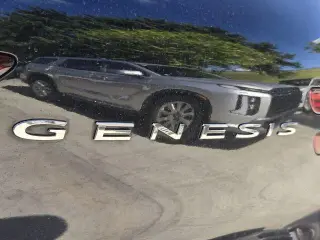 Genesis GV70 2023 AWD 2.5T Standard 4dr SUV