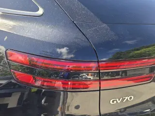 Genesis GV70 2023 AWD 2.5T Standard 4dr SUV