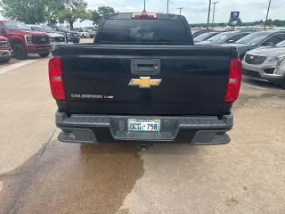 Chevrolet Colorado 2017 4x2 Work Truck 4dr Crew Cab 5 ft. SB
