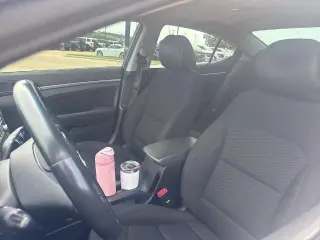 Hyundai ELANTRA 2019 SE 4dr Sedan 6M