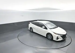 Toyota Prius Prime 2020 LE 4dr Hatchback