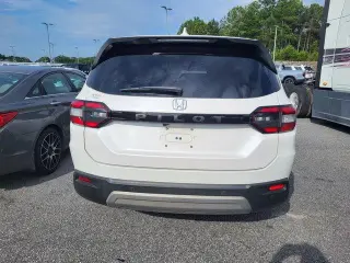 Honda Pilot 2023 EX-L 4dr SUV w/Rear Captain's Chairs