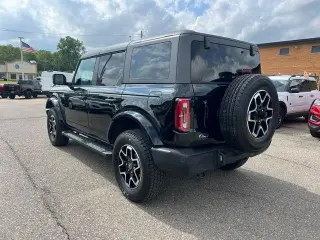Ford Bronco 2023 4x4 Base 4dr SUV