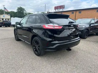 Ford Edge 2023 AWD SEL 4dr Crossover