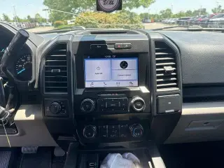 Ford F-150 2019 4x4 Lariat 4dr SuperCrew 5.5 ft. SB