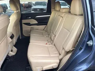 Toyota Highlander 2016 AWD XLE 4dr SUV