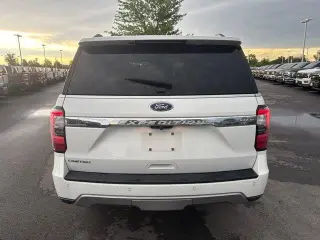Ford Expedition MAX 2021 4x4 Limited 4dr SUV