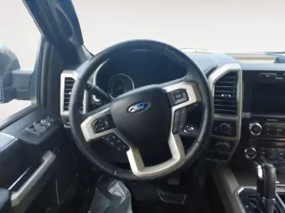 Ford F-150 2017 4x4 King Ranch 4dr SuperCrew 5.5 ft. SB
