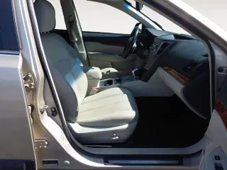 Subaru Outback 2010 AWD 2.5i Limited 4dr Wagon