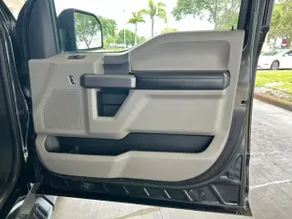 Ford F-150 2019 4x4 XL 4dr SuperCrew 5.5 ft. SB