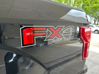 Ford F-150 2019 4x4 XL 4dr SuperCrew 5.5 ft. SB