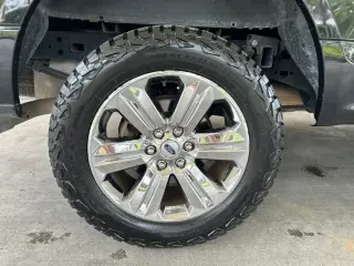 Ford F-150 2019 4x4 XL 4dr SuperCrew 5.5 ft. SB