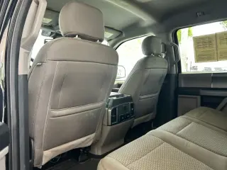 Ford F-150 2019 4x4 XL 4dr SuperCrew 5.5 ft. SB