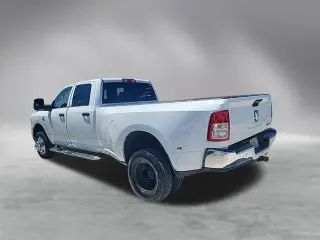 Ram 3500 2024 4x4 Tradesman 4dr Crew Cab 8 ft. LB DRW Pickup