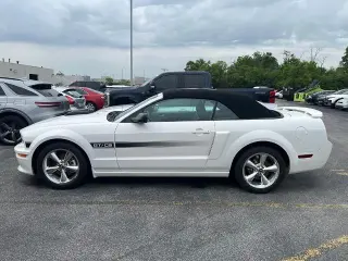 Ford Mustang 2007 GT Deluxe 2dr Convertible