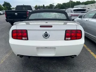 Ford Mustang 2007 GT Deluxe 2dr Convertible