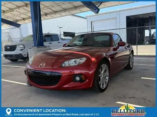 Mazda MX-5 Miata 2015 Grand Touring 2dr Convertible 6M w/Power Hard Top