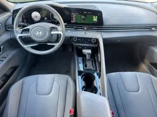 Hyundai ELANTRA 2025 SEL Convenience 4dr Sedan
