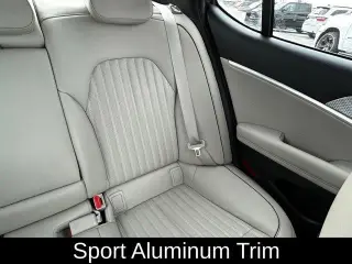 Genesis G70 2023 AWD 2.0T 4dr Sedan
