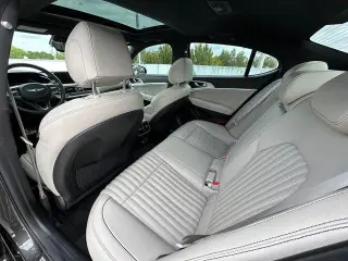 Genesis G70 2023 AWD 2.0T 4dr Sedan
