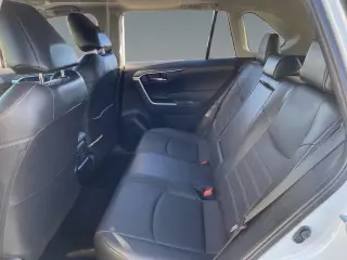 Toyota RAV4 2023 AWD XLE Premium 4dr SUV