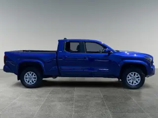 Toyota Tacoma 2024