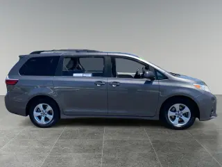 Toyota Sienna 2018