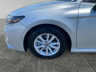 Toyota Camry 2025