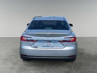 Toyota Camry 2025