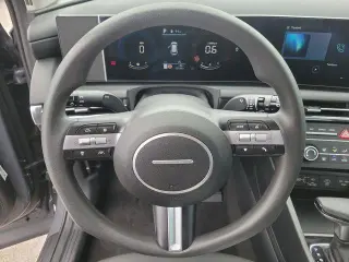 Hyundai TUCSON 2025 SE 4dr SUV