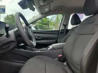 Hyundai TUCSON 2025 SE 4dr SUV