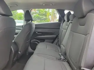 Hyundai TUCSON 2025 SE 4dr SUV
