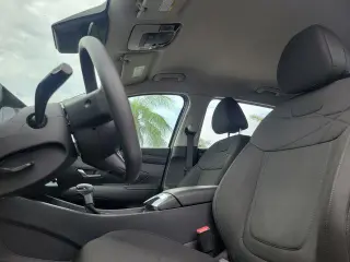 Hyundai TUCSON 2025 SE 4dr SUV