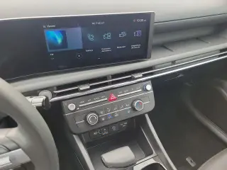 Hyundai TUCSON 2025 SE 4dr SUV