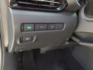 Nissan Sentra 2025 SR 4dr Sedan