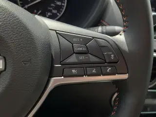 Nissan Sentra 2025 SR 4dr Sedan